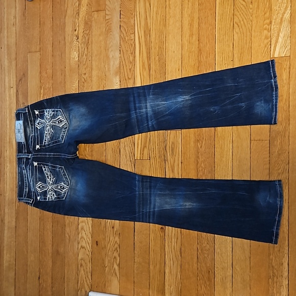 Miss Me Signature Slim Boot Jeans - Picture 3 of 10
